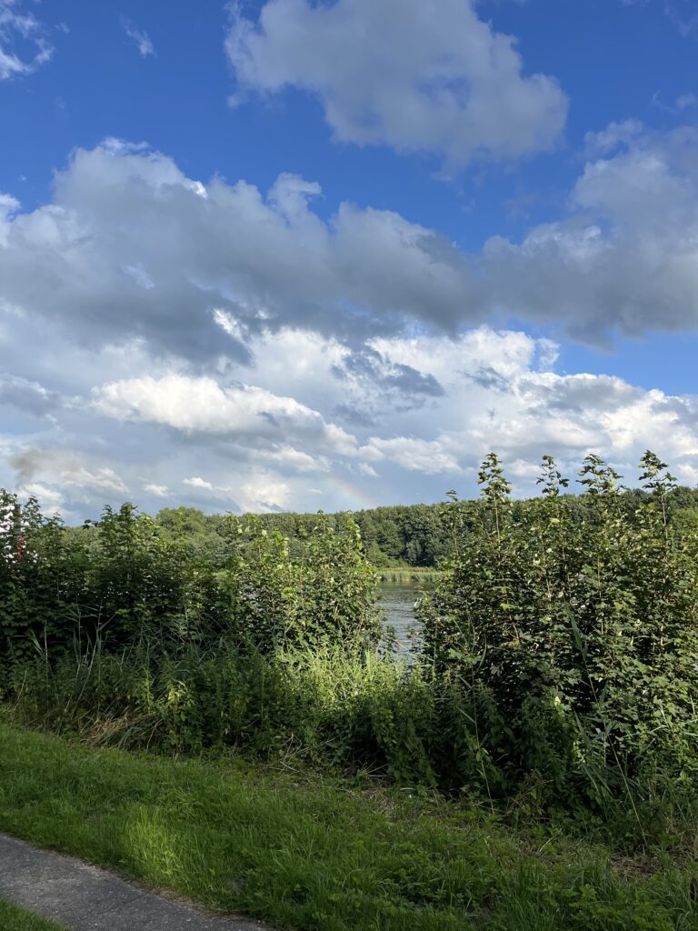 Regenbogen am Nord-Ostsee-Kanal